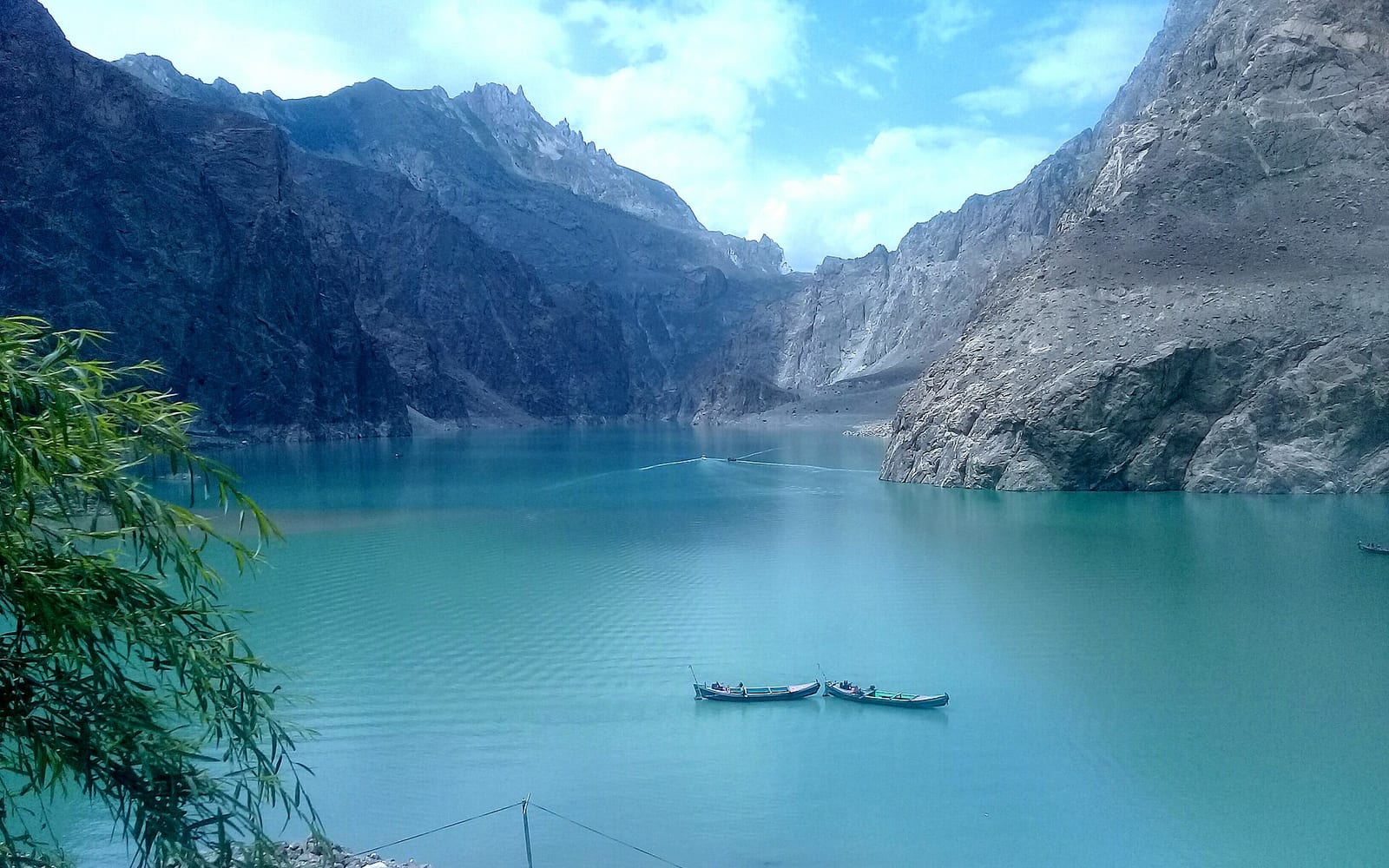 Luxus Hunza (Attabad Lake Resort) — Attabad Lake, the hotel's setting
